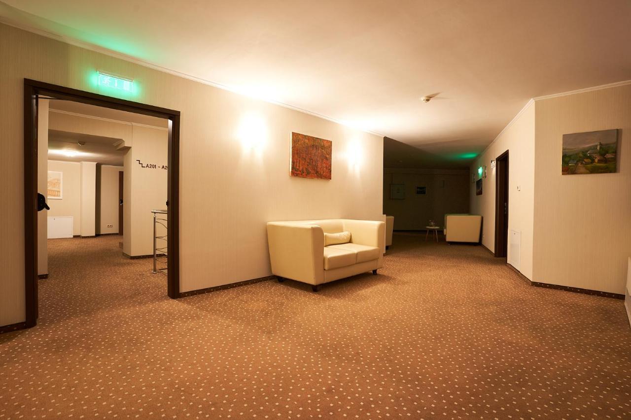 Petrodava One Piatra Neamţ Exterior foto
